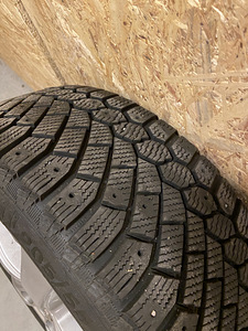 BMW 5x120 205/55/R16 talverattad lamelliga (7 foto / 10)