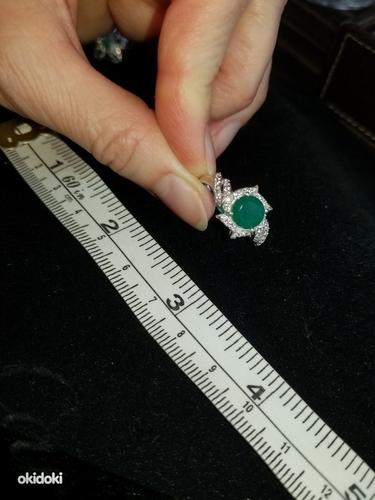 Sõrmus looduslike smaragdidega, uus (foto #1)