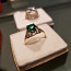 Kuldsõrmus valge kuld standard 585 14k smaragd (foto #1)