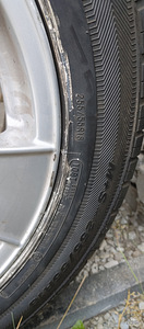 255/55 R18 (3 foto / 4)