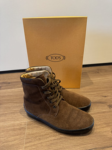 TOD'S POLACCO 5 OCCHIELLI сапоги (1 фото из 5)