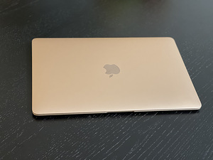 Apple Macbook Air 2019 128GB (2 foto / 2)