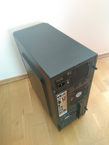 Ryzen 5 2600/B350/8GB RAM/SSD m.2 500GB/GTX 1070Ti 8GB OC (6 foto / 10)