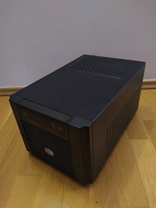 E3-1231v3/16GB/SSD 250GB/HDD 1TB/GTX 1060 6GB/ITX (3 foto / 10)