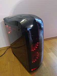 I7-7800X/X299/24 ГБ ОЗУ/NVMe 512 ГБ/жесткий диск 500 ГБ/RX 6 (1 фото из 10)