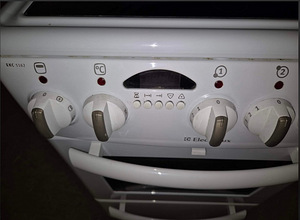 Keraamiline elektripliit Electrolux (5 foto / 5)
