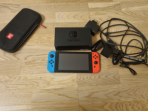 Nintendo Switch V1 полный комплект Nintendo Switch