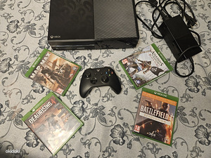 Microsoft Xbox One + 4 mängu (1 foto / 1)