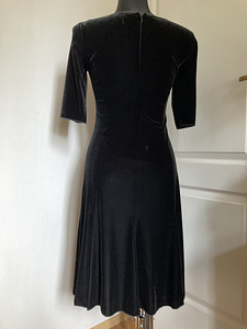 Бархатное платье armani M (8 фото из 10)