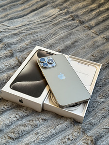 iPhone 15 Pro Max 512GB (1 фото из 2)