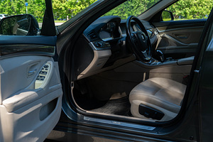 BMW F11 520D Facelift / Modern line (6 foto / 15)