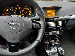 Opel astra h twintop 2007a 1,9cdti (1 foto / 7)