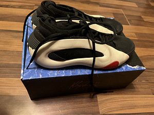 Korvpallijalatsid. Harden vol 8. (3 foto / 4)