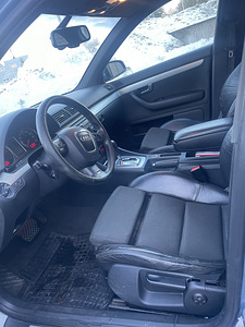 AUDI A4 S-LINE SPORT PACKAGE 2.0 TDI 103kW (2007) (6 фото из 7)