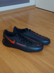 Футбольные бутсы/ботинки Nike Размер 42,5