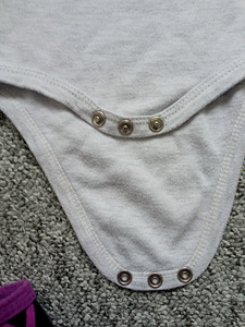 Kootud body beebile vanuses 3-6 kuud (4 foto / 5)