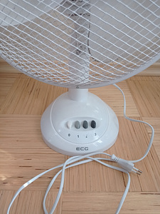 Lauaventilaator EKG, kõrgus 50 cm (6 foto / 10)