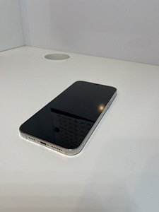 iPhone 12 Pro Max 128 GB White (8 foto / 9)