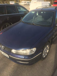 Peugeot 406 (1 foto / 2)