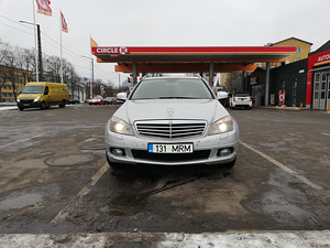 Mb C220 125kw 2009a (5 foto / 11)