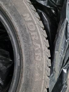 Bridgestone 205/55/r16 naastrehvid (5 foto / 9)