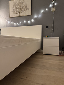 Puidust Voodi190х160 (ilma madratsita) (2 foto / 6)