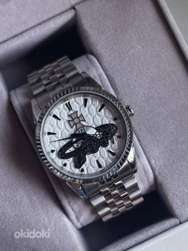 Часы Vivienne Westwood Snake