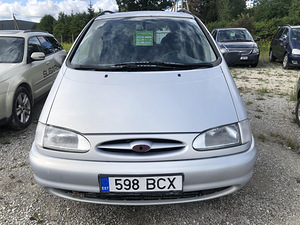 Ford Galaxy (2 foto / 5)