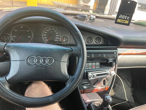 Audi a6 2.5 TDI (3 foto / 4)
