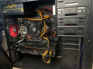 PC: RTX 2080 Super + Ryzen 3600 (2 foto / 2)
