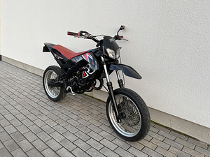 Aprilia Sx 80cc (1 foto / 10)