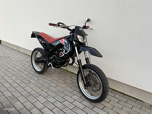 Aprilia Sx 80cc (1 foto / 10)