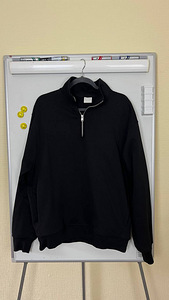 Zara Man Black Half-Zip Sweatshirt (1 foto / 2)