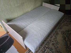 Lahtikäiv diivan, raamatdiivan (3 foto / 10)