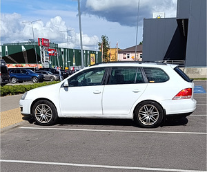 Volkswagen golf 5 (3 foto / 6)
