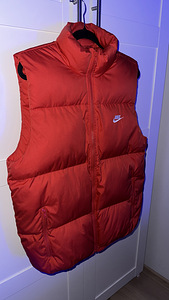 Жилет Nike (1 фото из 6)
