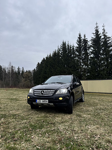 Mercedes Benz ML320 CDI 4Matic 2008 (1 foto / 11)