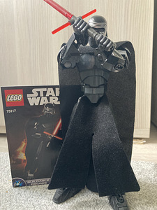 LEGO Star Wars Kylo Ren (75117) (3 foto / 4)