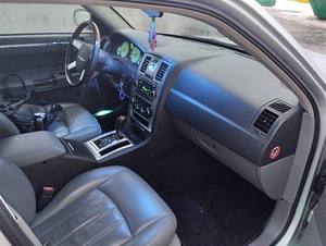 Продам chrysler 300c 2.7 b. 2005 (1 фото из 5)