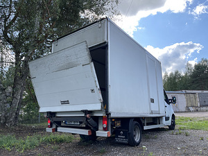 Renault Master, Külmik (380w), Lift (3 foto / 10)