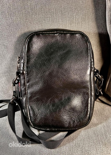 Кожаная сумка через плечо Supreme x North Face, черная (фото #2)