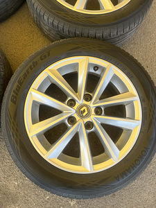 5x114 Renault veljed rehvidega (2 foto / 7)