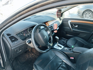 Renault Laguna 2009 1.9 110kw (5 foto / 6)