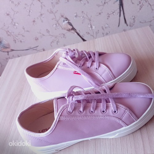 Tossud Tijuana Sneakers - Purple | Levi's®, originaal