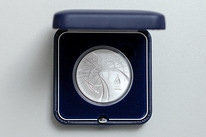 Эстонская серебряная памятная монета 12 евро 2012, Олимпийские игры в Лондоне