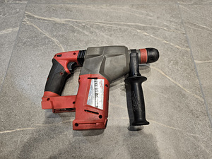 Milwaukee m18 CHV (1 фото из 2)