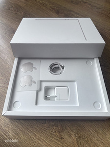 UUS MacBook Air 15,3 Starlight (3 foto / 5)