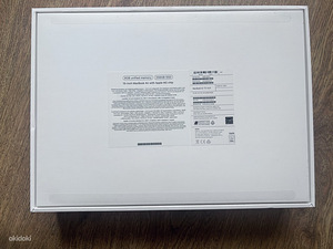 UUS MacBook Air 15,3 Starlight (5 foto / 5)