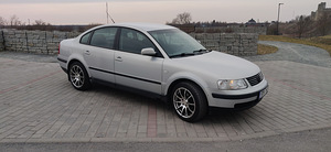 Volkswagen passat (2 foto / 5)