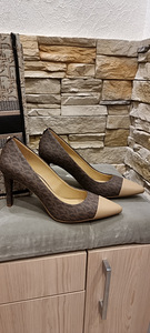 Uued Michael Kors s 7( 37) (2 foto / 3)